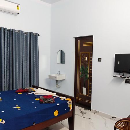 Vedhav Residency Hotel Kanyakumari Luaran gambar