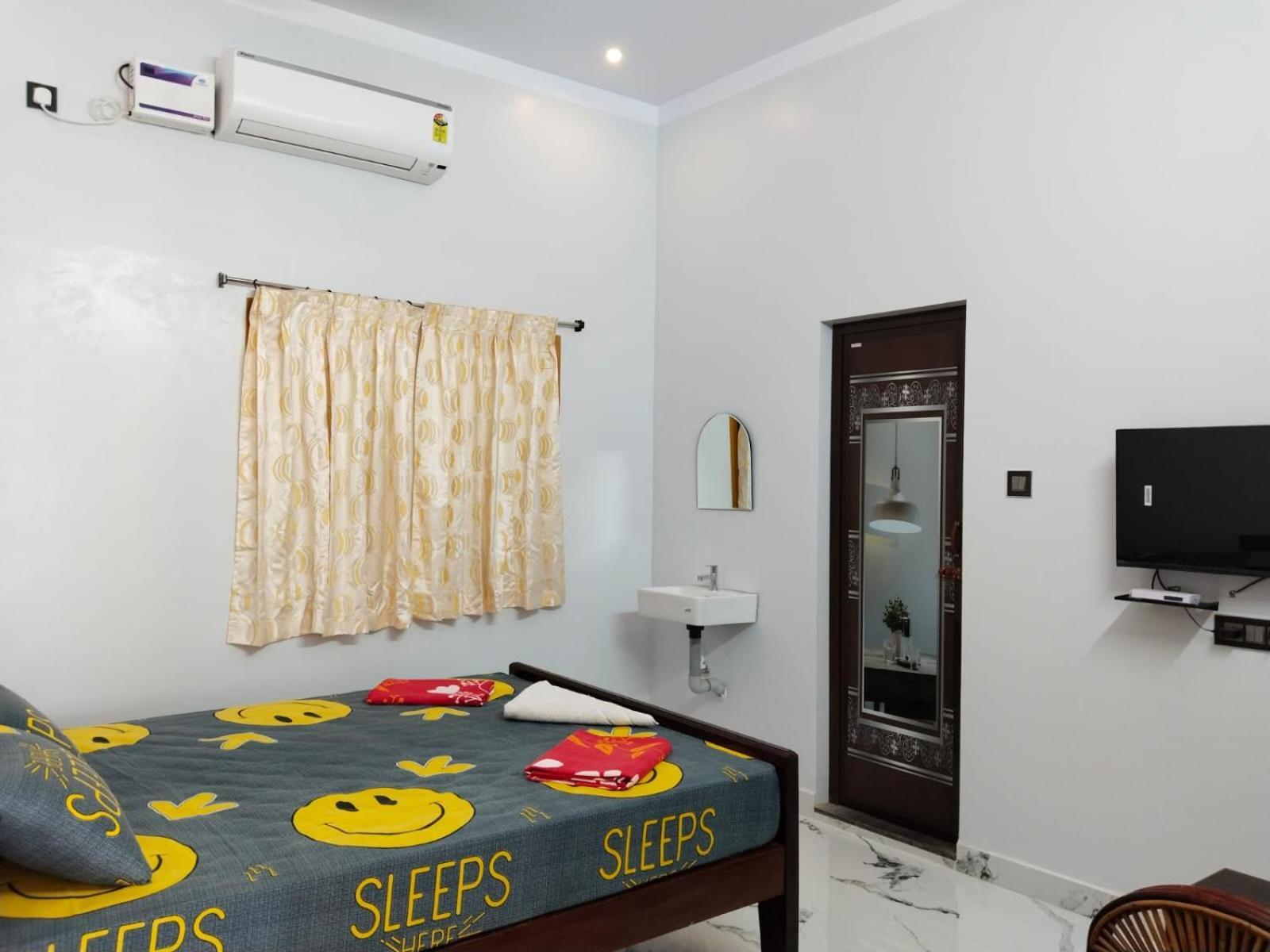 Vedhav Residency Hotel Kanyakumari Luaran gambar